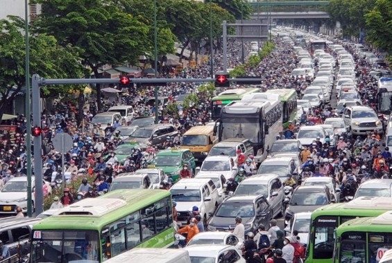 Ho Chi Minh City moves to curb vehicle emissions